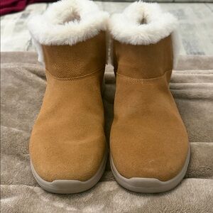 Skechers Plush White Boots